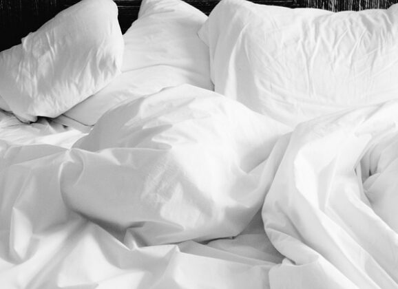Poduszki i kołdry do wygodnego spania